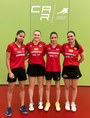 Camila Moscoso, Sílvia Coll, Irina Gimeno i Martina Sans, al CAR, abans de viatjar a Suècia amb la selecció estatal de joves.