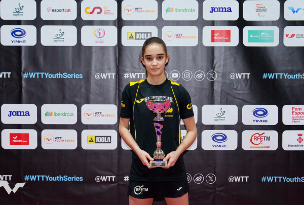 IRINA GIMENO (Girbau Vic TT) doble campiona Internacional d'Espanya en U17 i doles U19 i bronze en individual U19. Foto ITTF