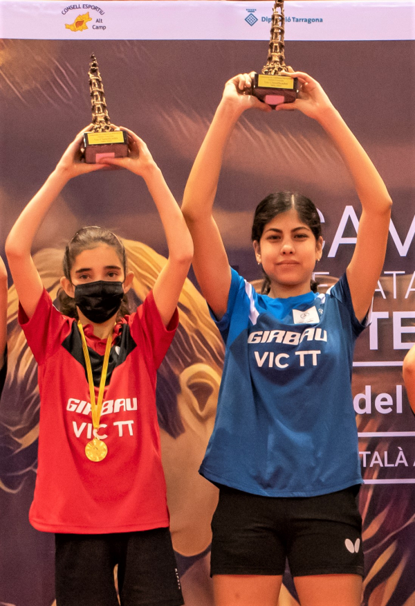 Irina Giemno i Camila Moscoso, campiones de Catalunya dobles infantils