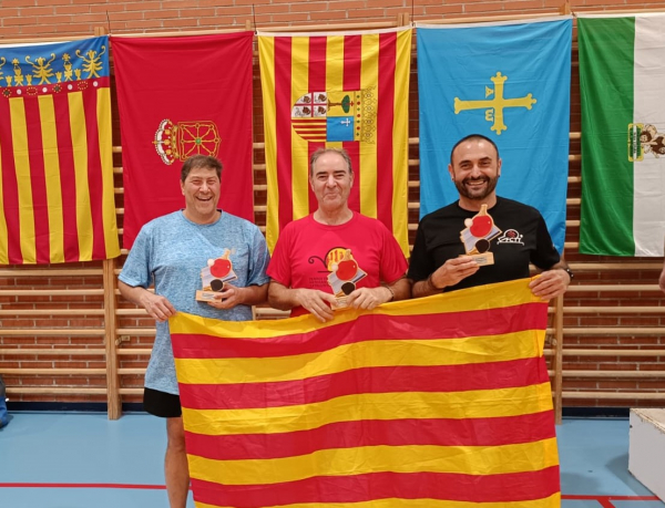 Juanjo Cortés, Joan Riera i Lluís Peix. subcampions de veterans +50, a Madrid